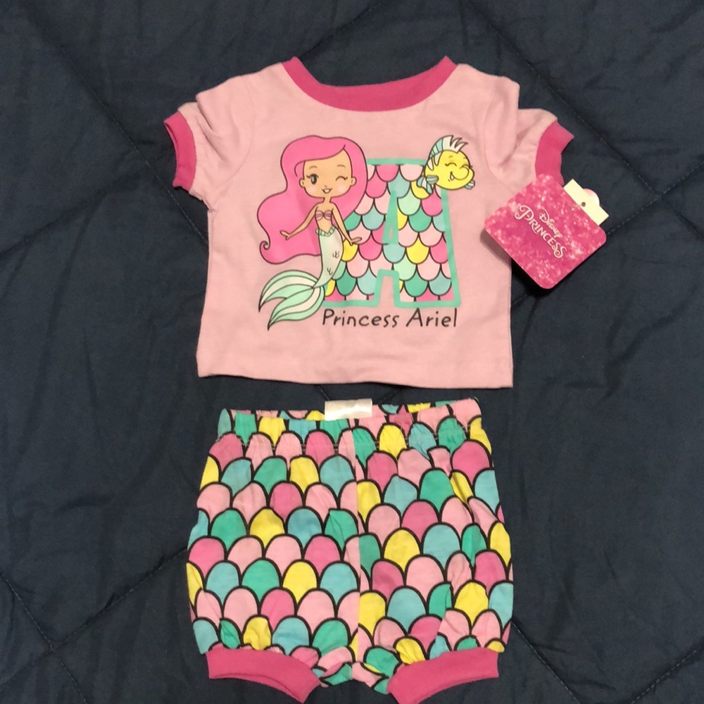 🌟NWT🌟Disney Princess Ariel Pink Baby Two Piece Outfit.